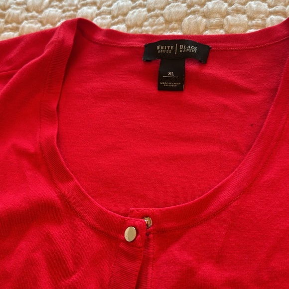 Red cardigan - Picture 2 of 4